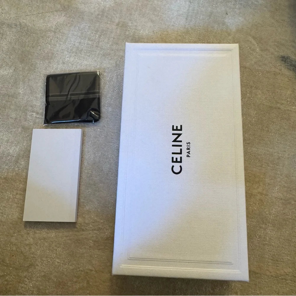 Celine St Tropez White Sunglasses Leather Case - Picture 5 of 5